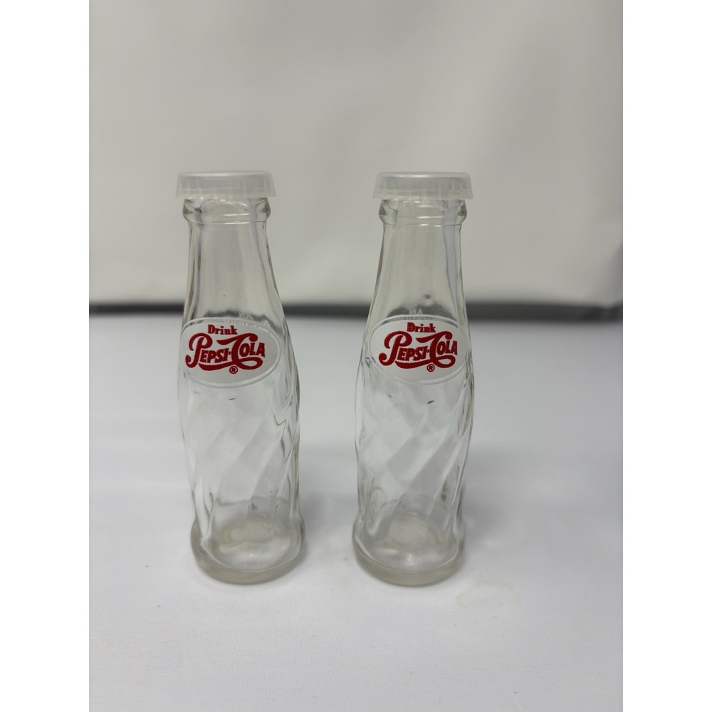 Vintage Glass Pepsi Cola Salt And Pepper Shaker   Classic Retro Mid Century